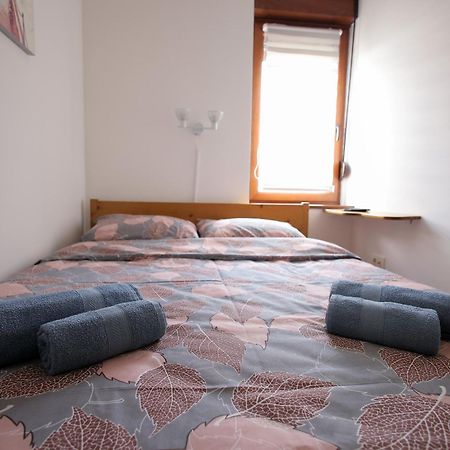 Apartman Lena วรินรัชกา บานยา ภายนอก รูปภาพ