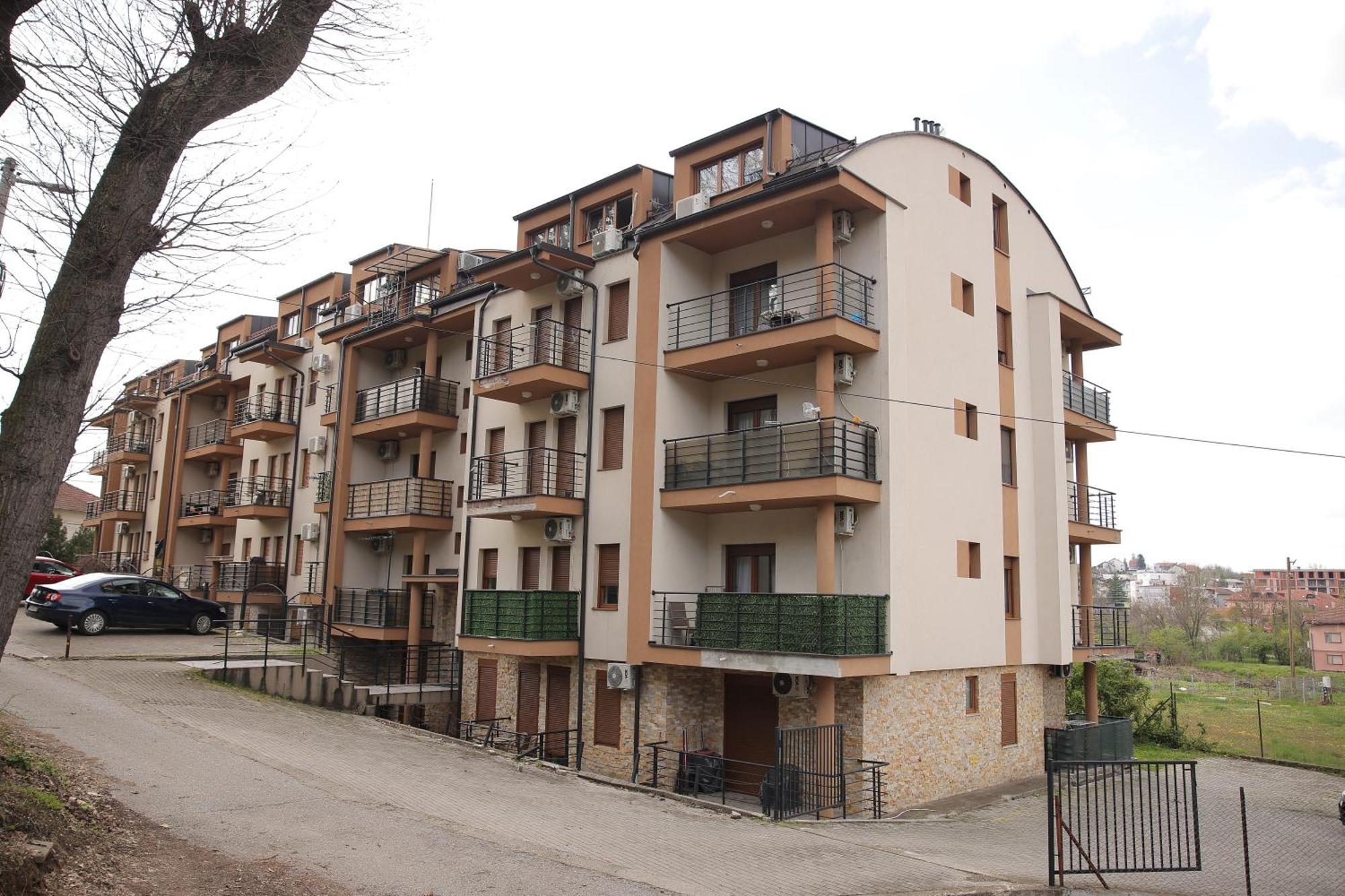 Apartman Lena วรินรัชกา บานยา ภายนอก รูปภาพ