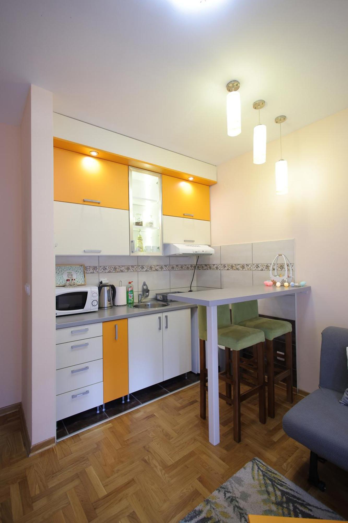 Apartman Lena วรินรัชกา บานยา ภายนอก รูปภาพ